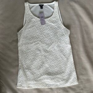 NWT Ann Taylor Winter White Sleeveless Top with Elegant Lace-Front Detail- XSP